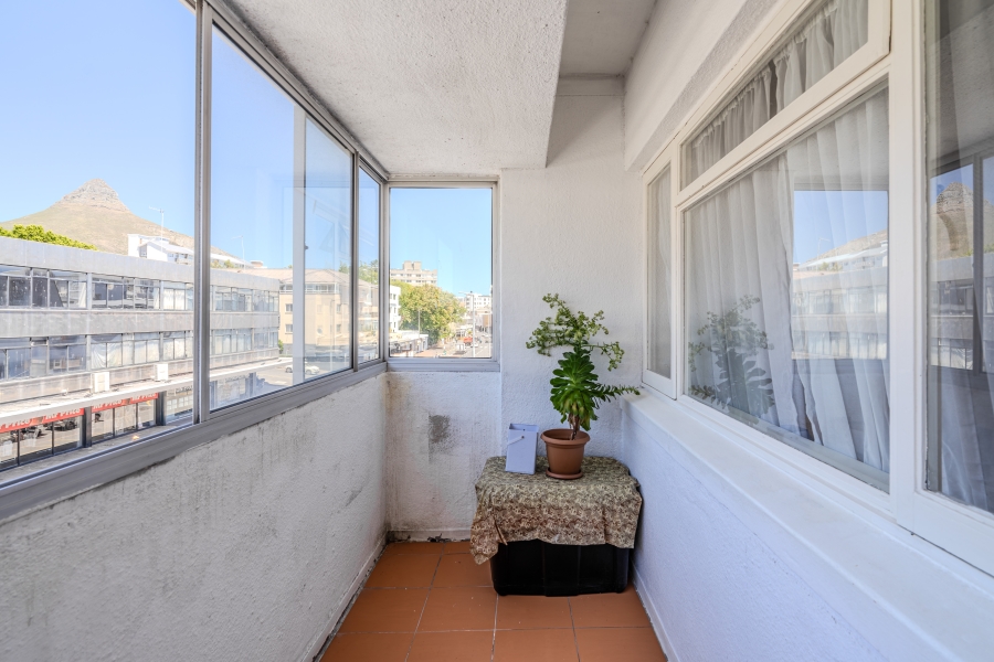 3 Bedroom Property for Sale in Three Anchor Bay Western Cape